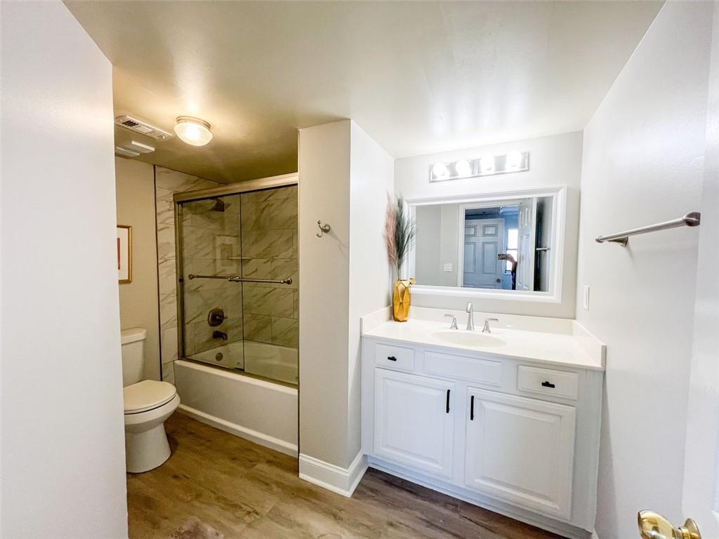 795 HAMMOND Drive Unit 1802