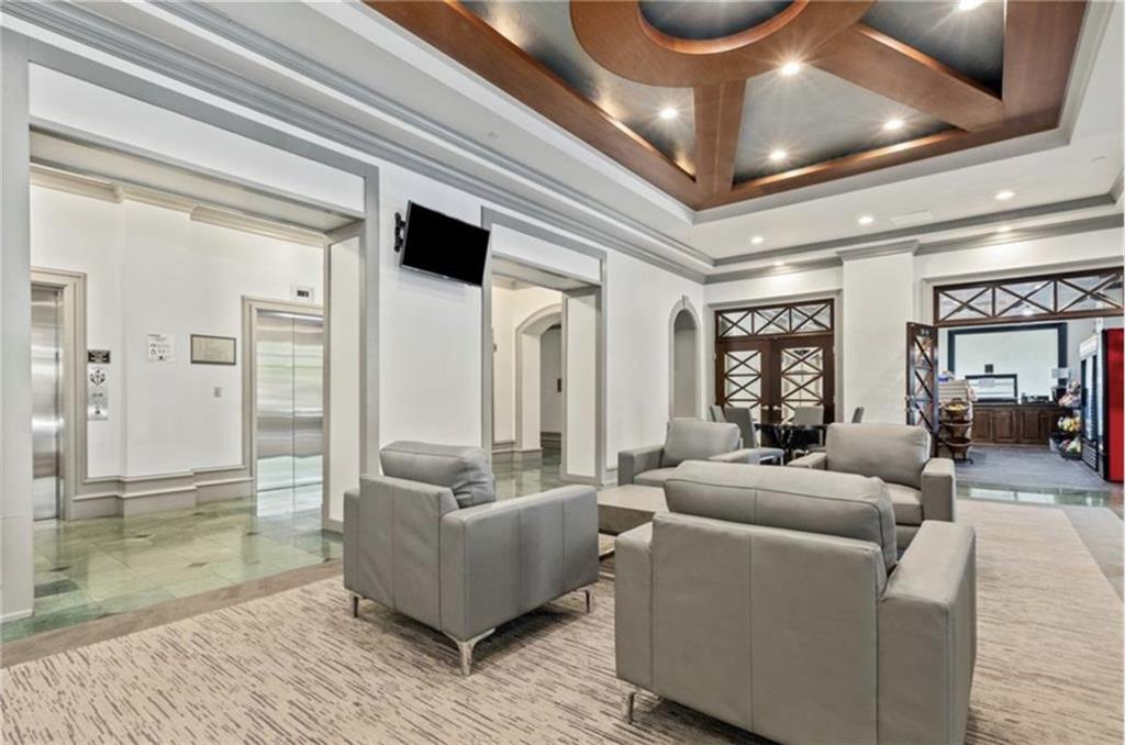 795 HAMMOND Drive Unit 1802