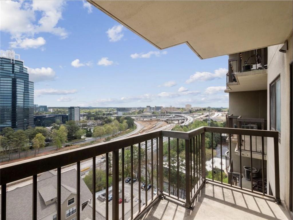 795 HAMMOND Drive Unit 1802