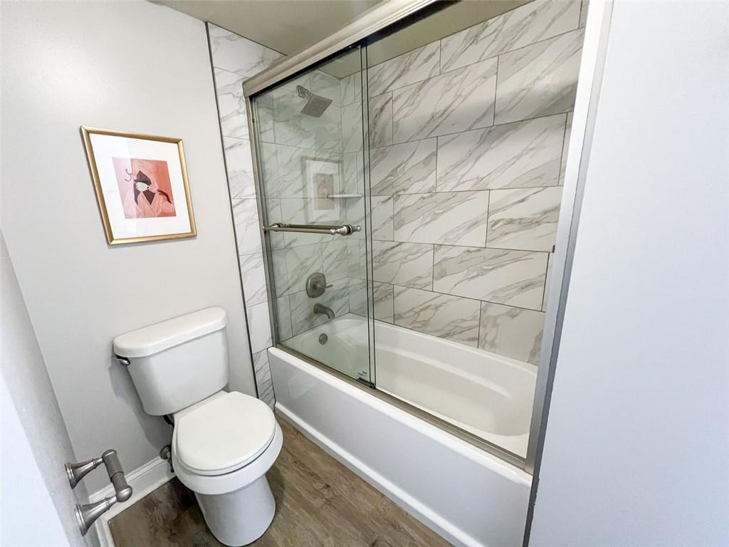 795 HAMMOND Drive Unit 1802