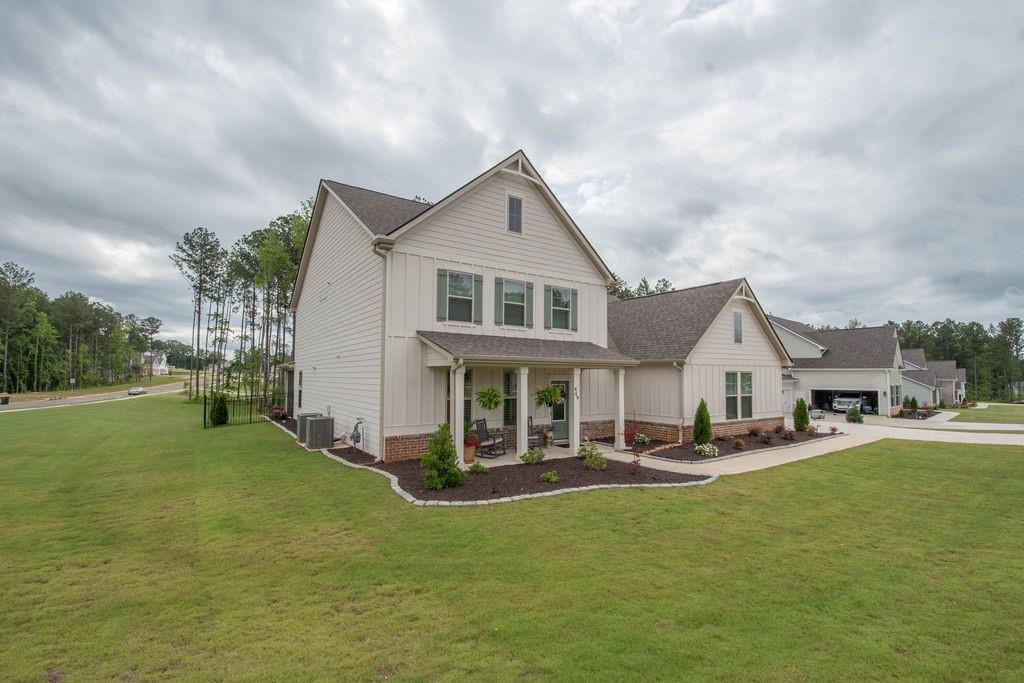 449 Saddleridge Trail
