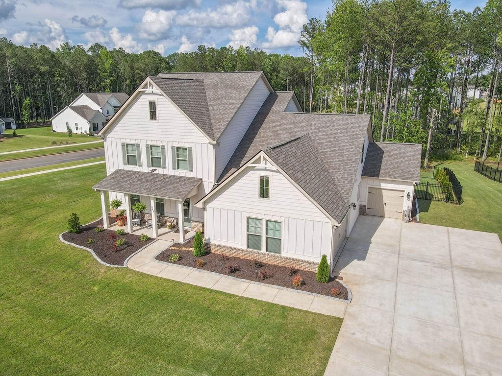 449 Saddleridge Trail