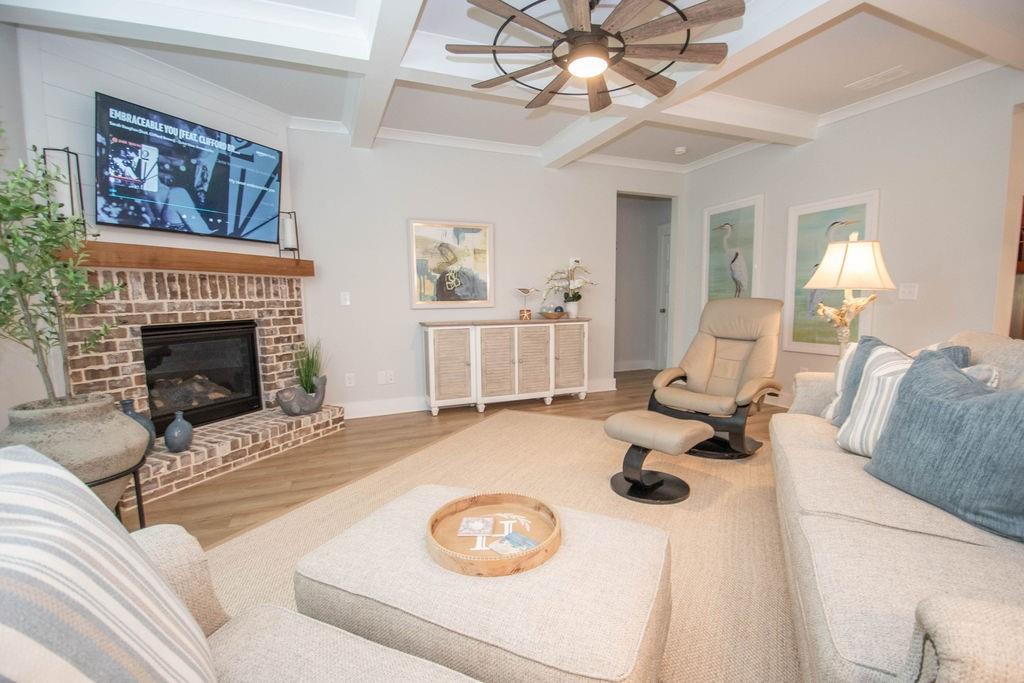 449 Saddleridge Trail
