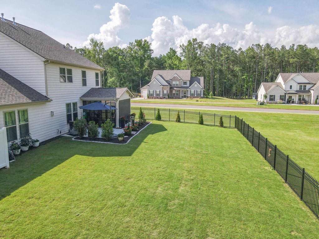 449 Saddleridge Trail