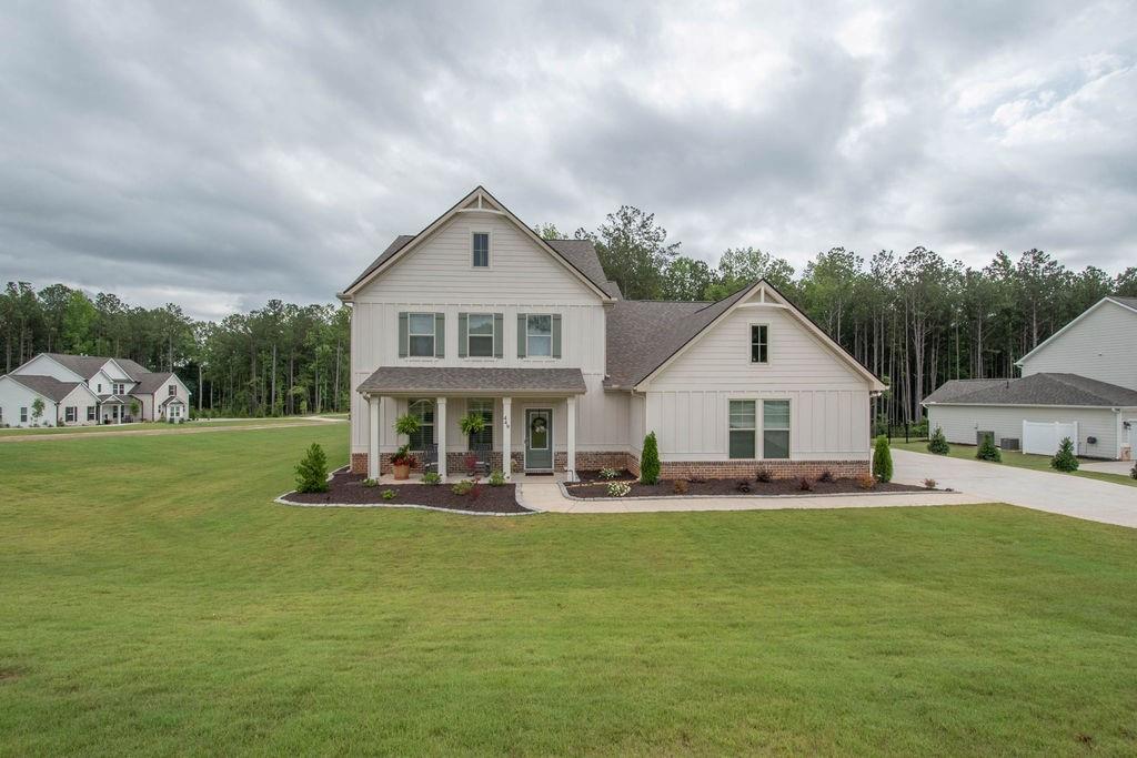 449 Saddleridge Trail