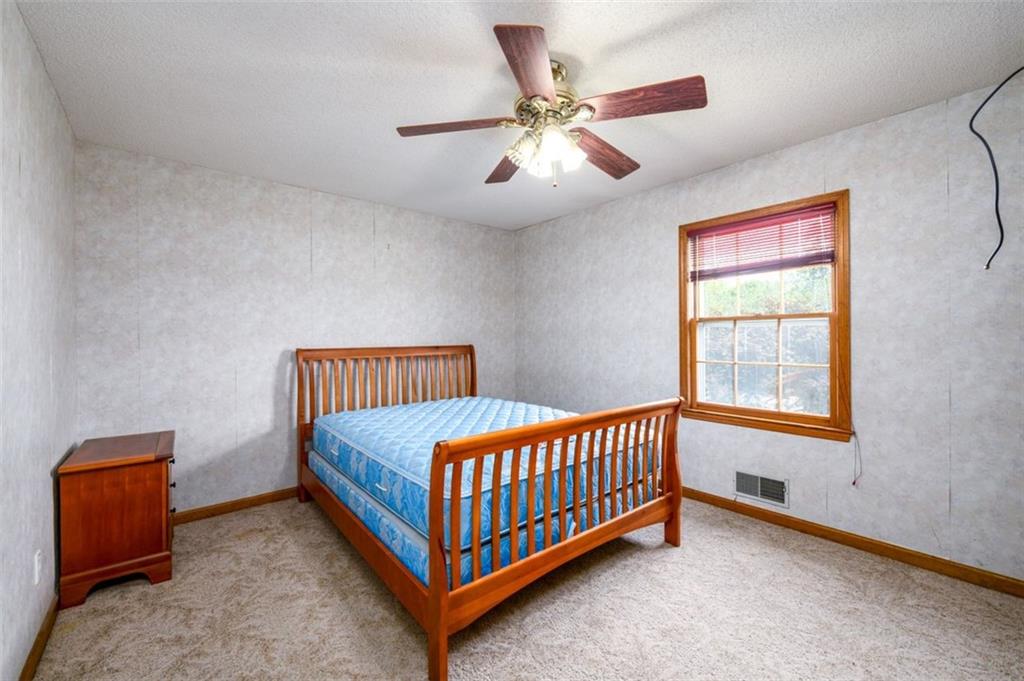 525 WATSON SE