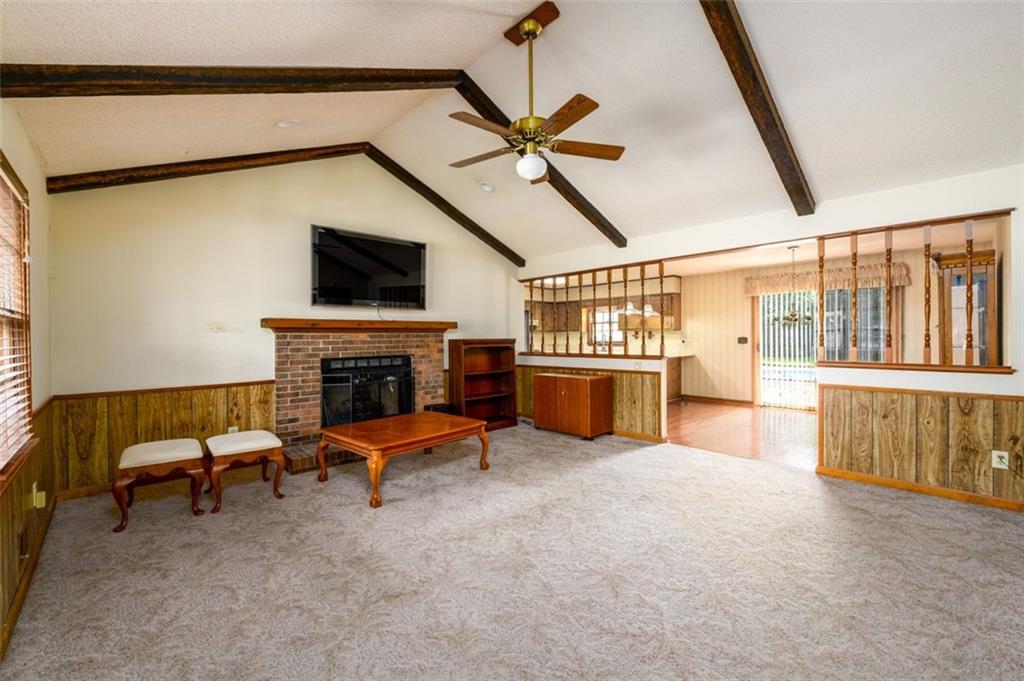 525 WATSON SE