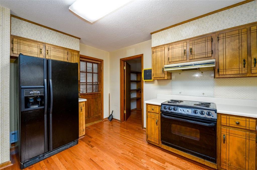525 WATSON SE