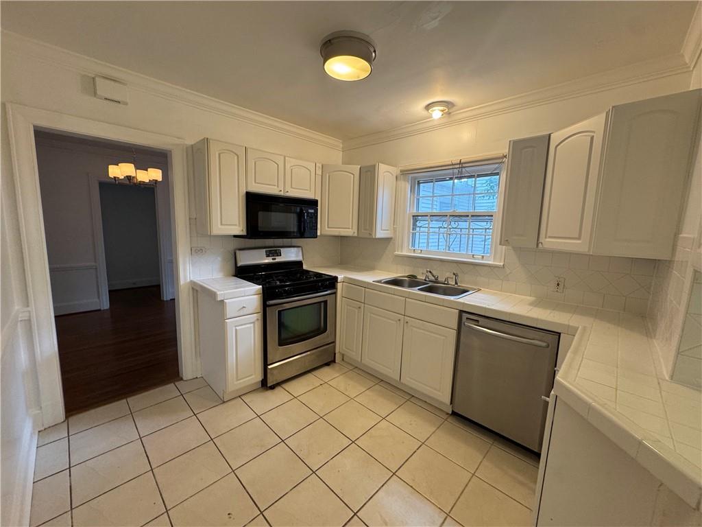 611 DARLINGTON Road NE
