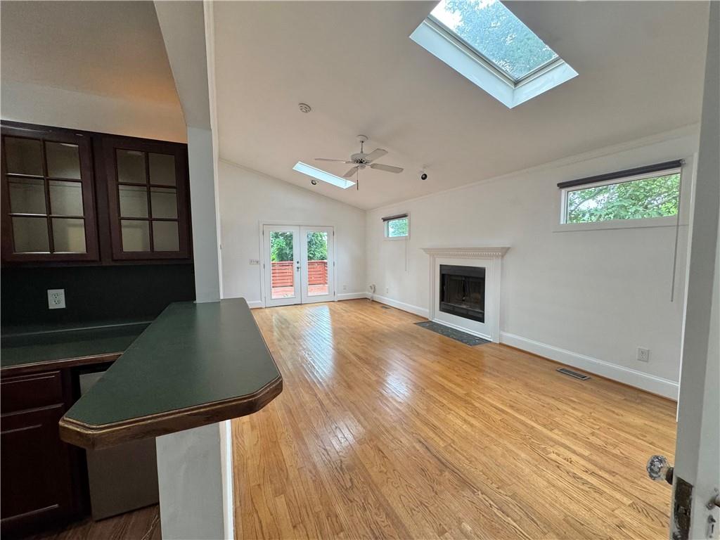 611 DARLINGTON Road NE