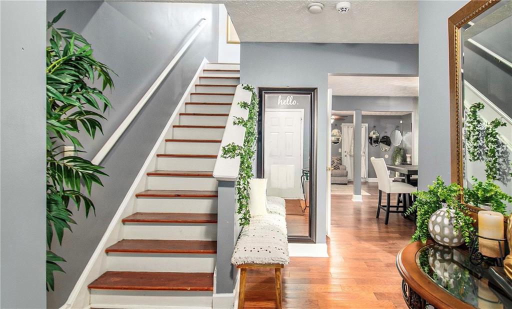 338 Saratoga Place