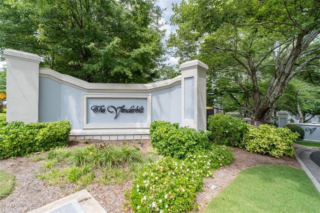 3071 LENOX Road NE Unit 19