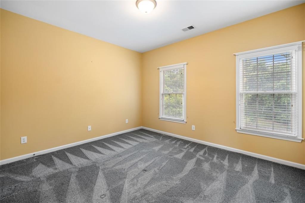 1235 RENAISSANCE Court SE