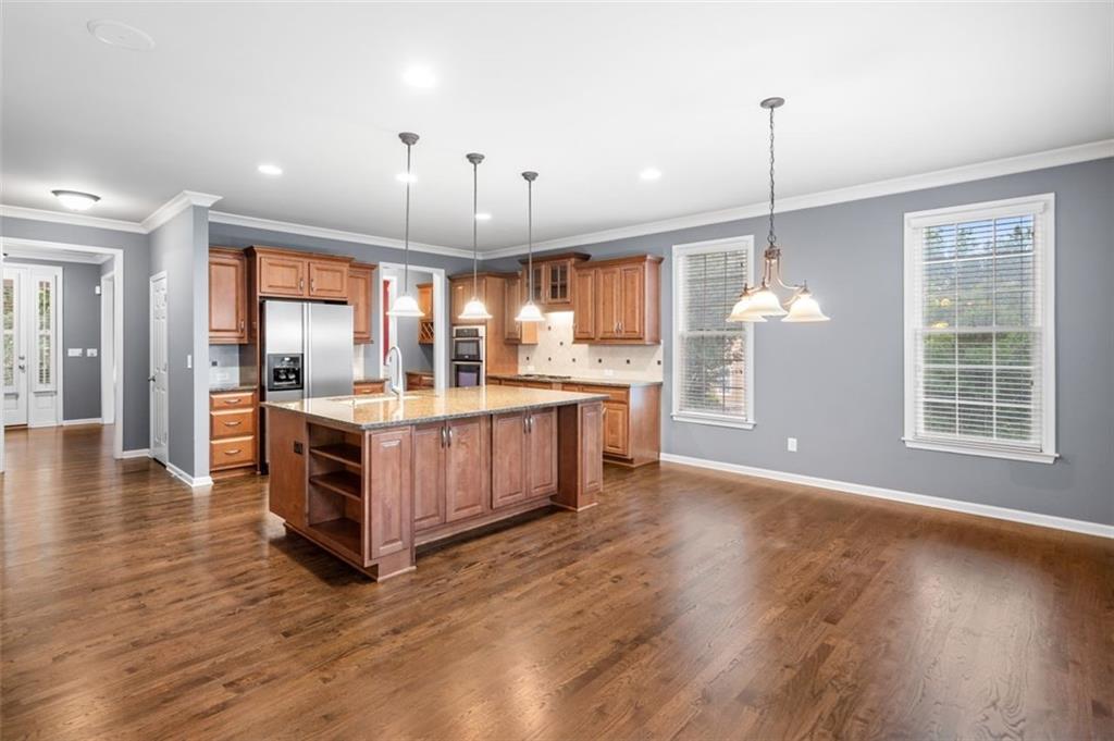 1235 RENAISSANCE Court SE