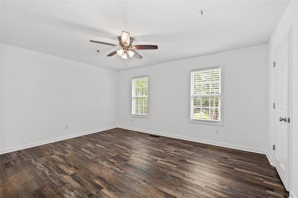 215 Morris Lane