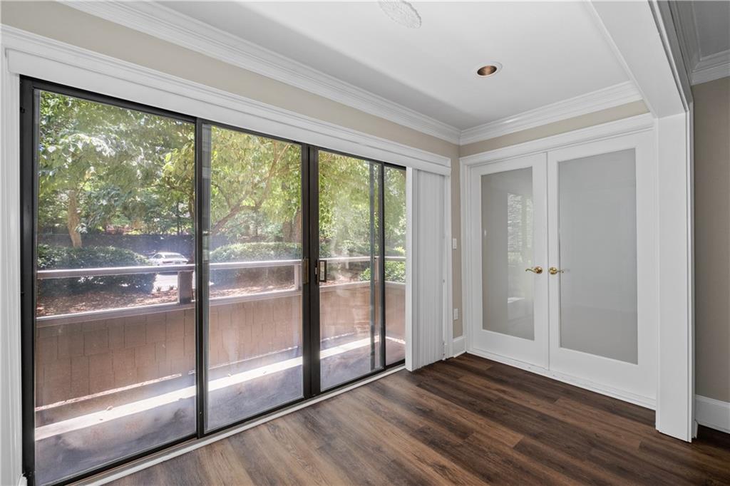 1120 Highland Bluff Drive SE