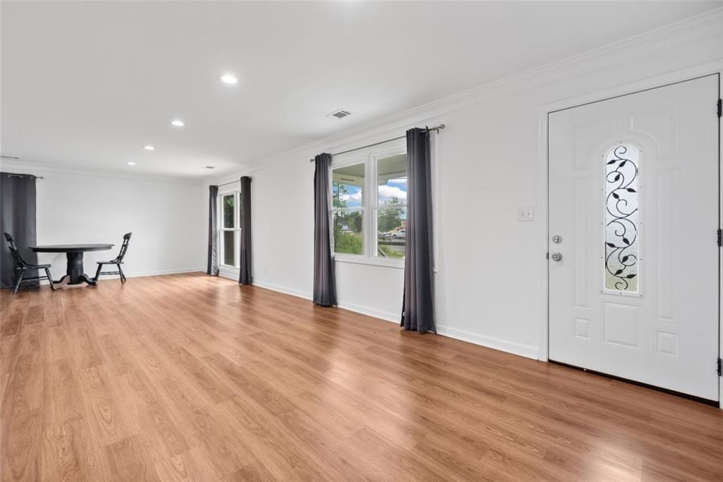 8535 HIRAM ACWORTH Highway