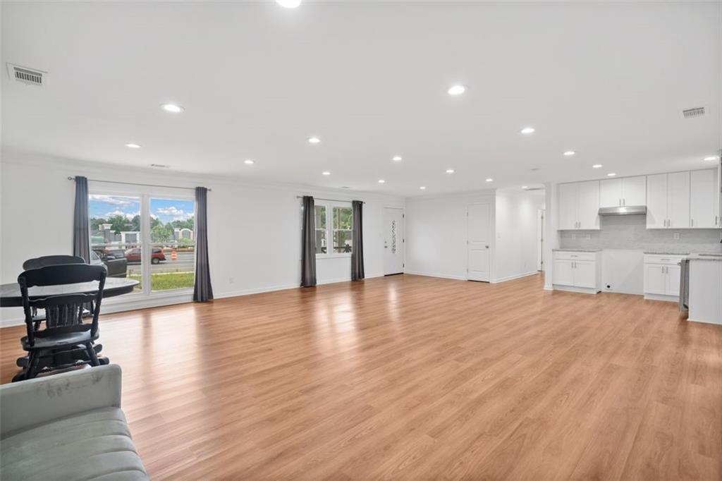 8535 HIRAM ACWORTH Highway