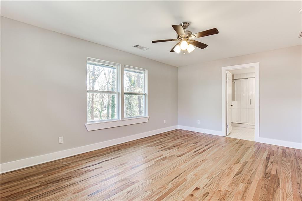 870 GASTON Street SW