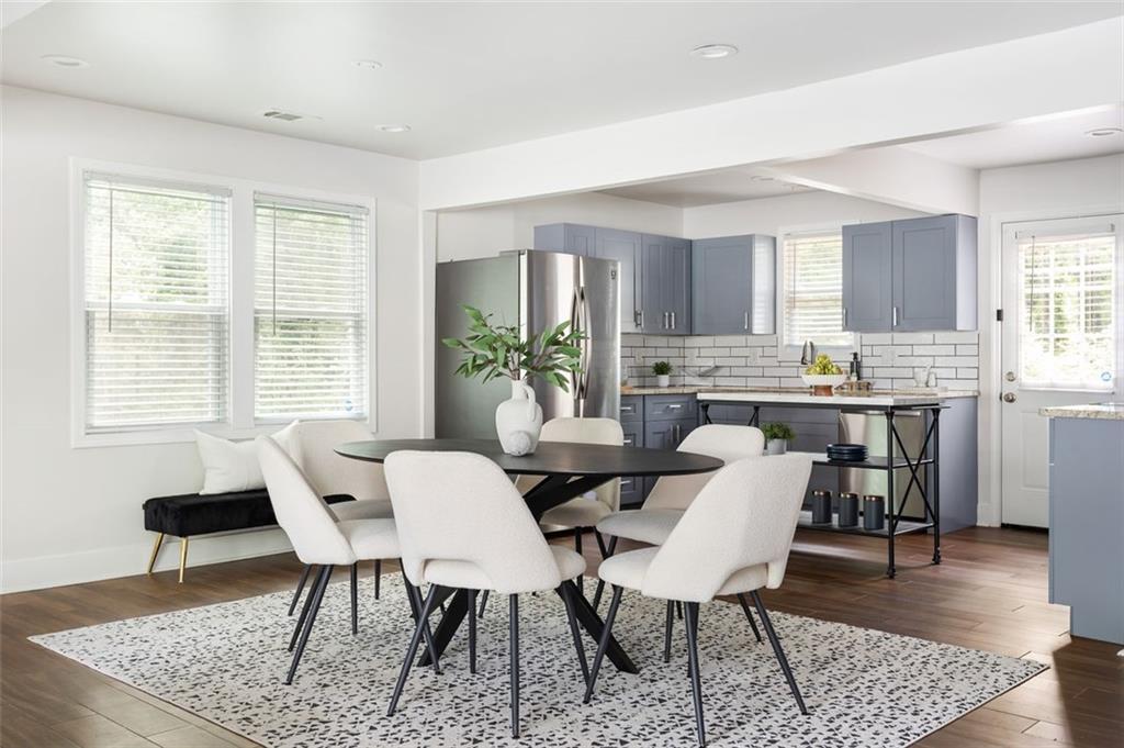 1258 CAMPBELLTON Road SW