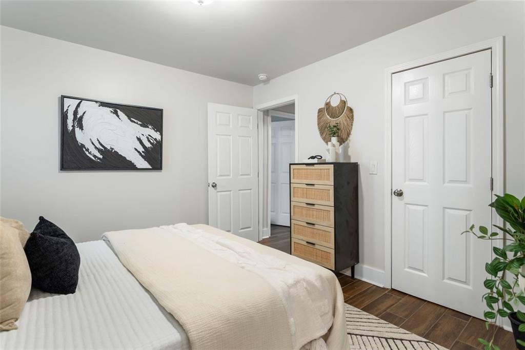 1258 CAMPBELLTON Road SW