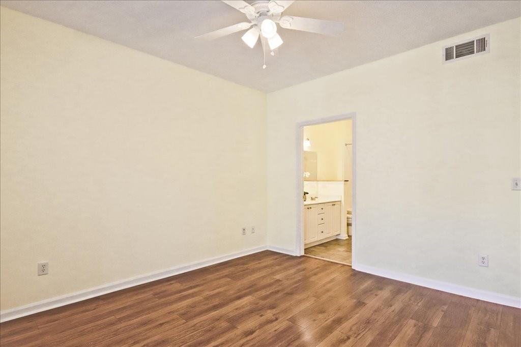 8102 WOODLAND Lane Unit 8102