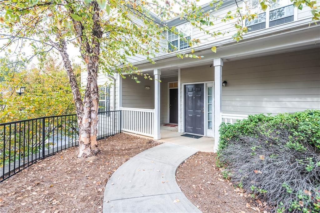 8102 WOODLAND Lane Unit 8102