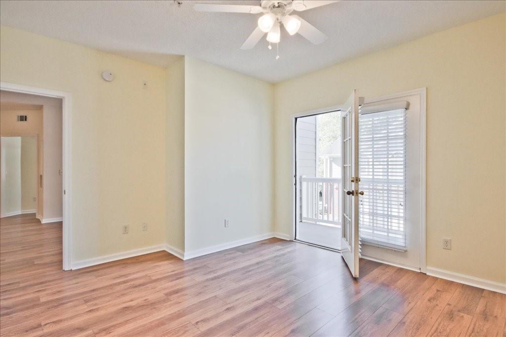 8102 WOODLAND Lane Unit 8102