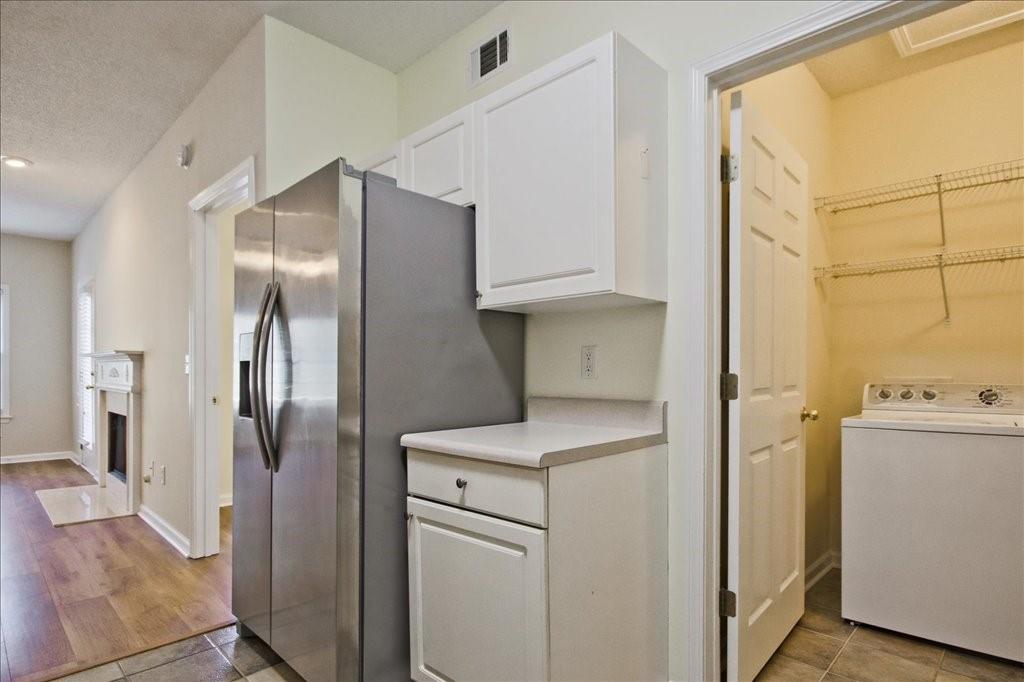 8102 WOODLAND Lane Unit 8102