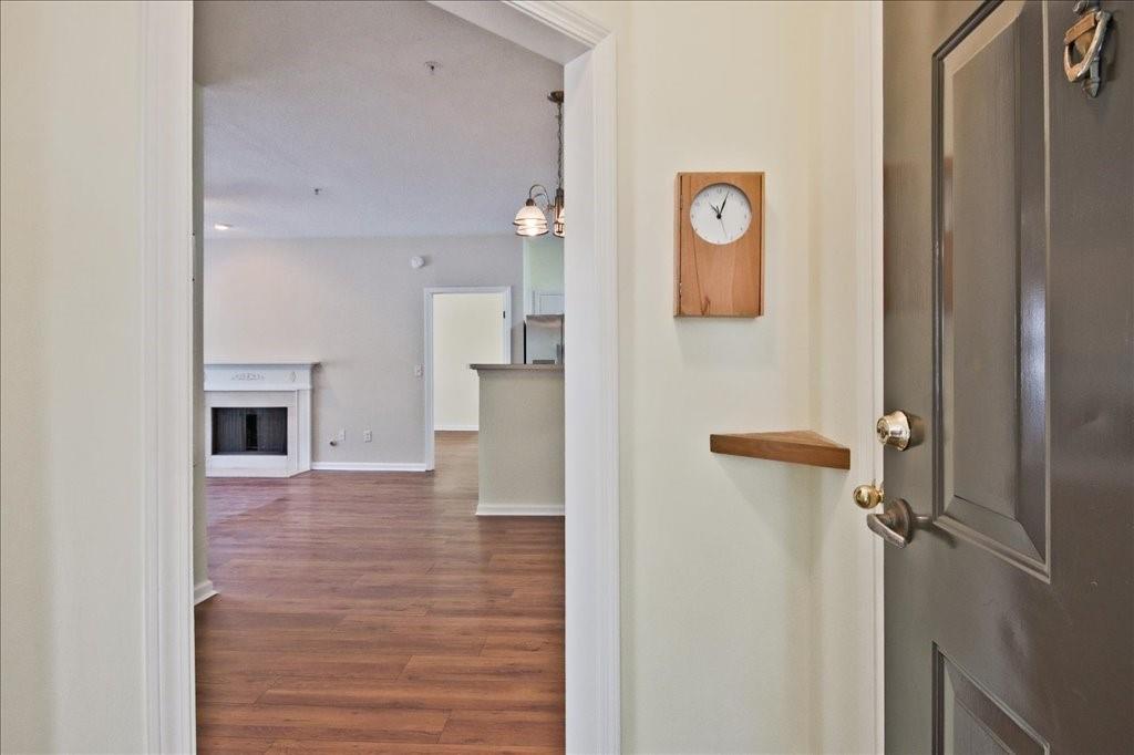 8102 WOODLAND Lane Unit 8102