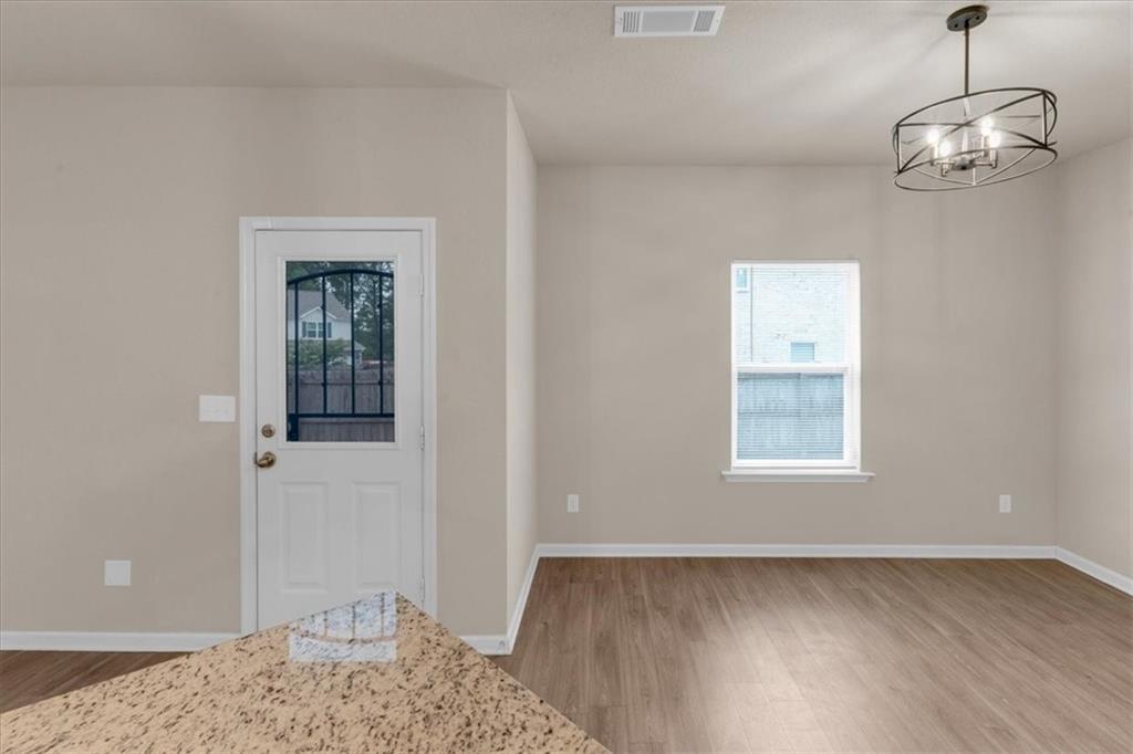 436 VERMEER Court