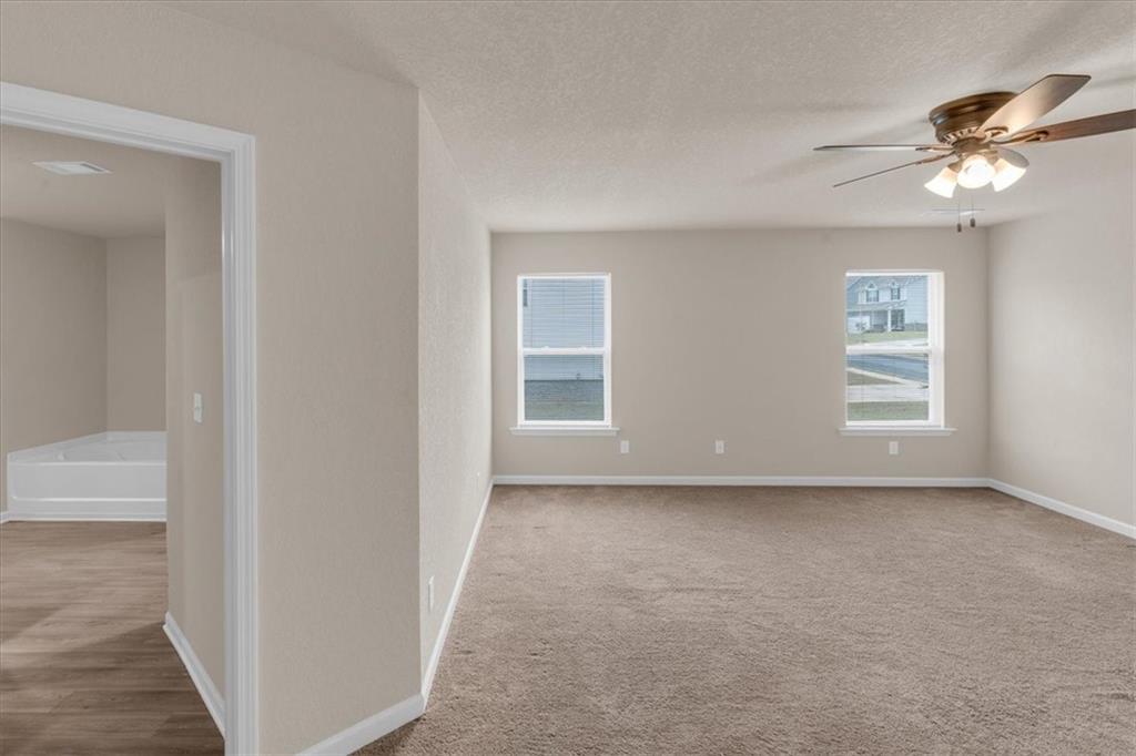 436 VERMEER Court