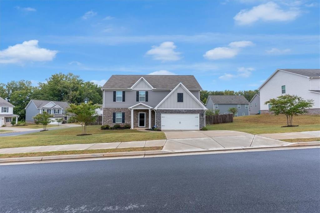 436 VERMEER Court