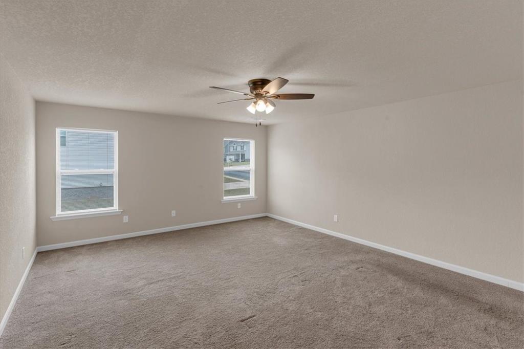 436 VERMEER Court