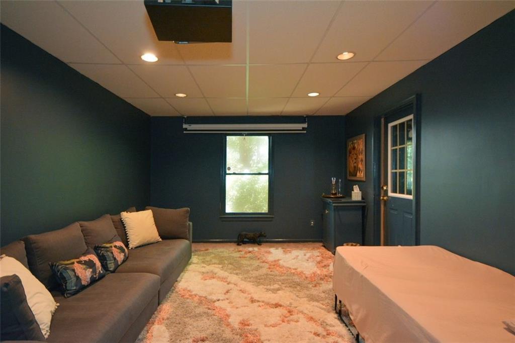 1703 GRIST MILL Drive
