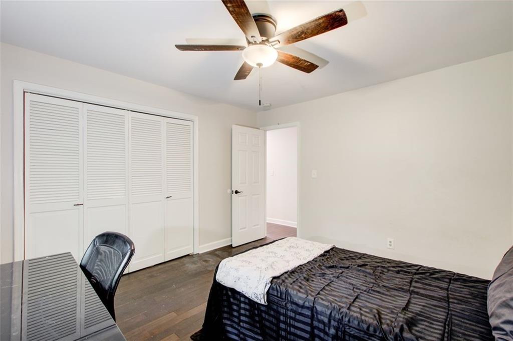 1105 CLAIREMONT Avenue Unit J