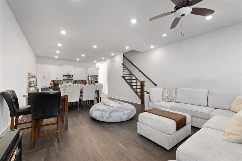 852 CONSTELLATION Drive