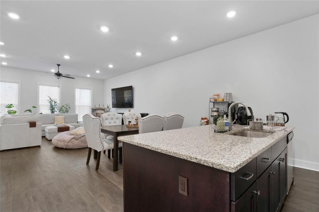 852 CONSTELLATION Drive