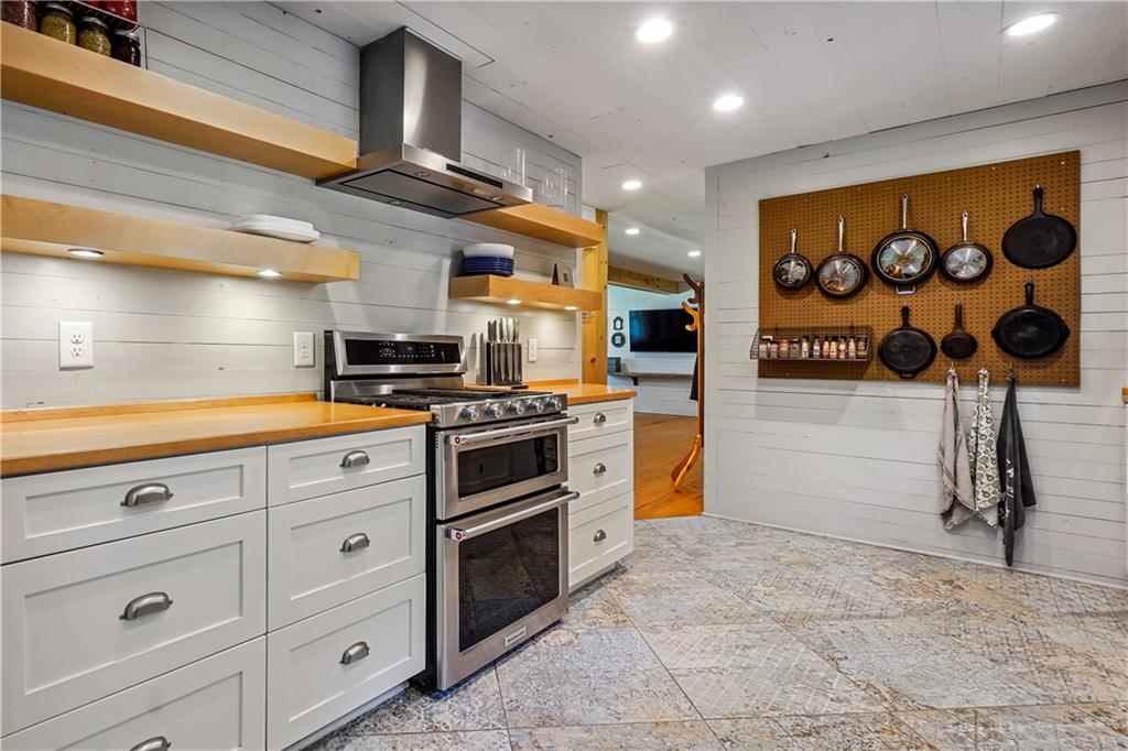 2121 JEP WHEELER Road