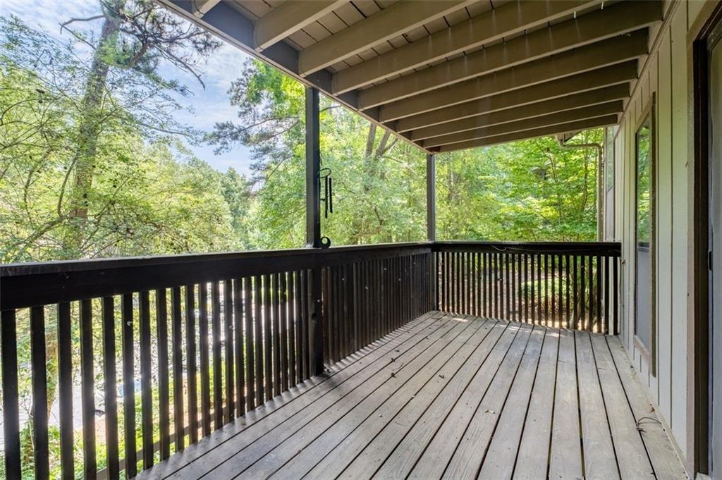 308 CUMBERLAND Court SE