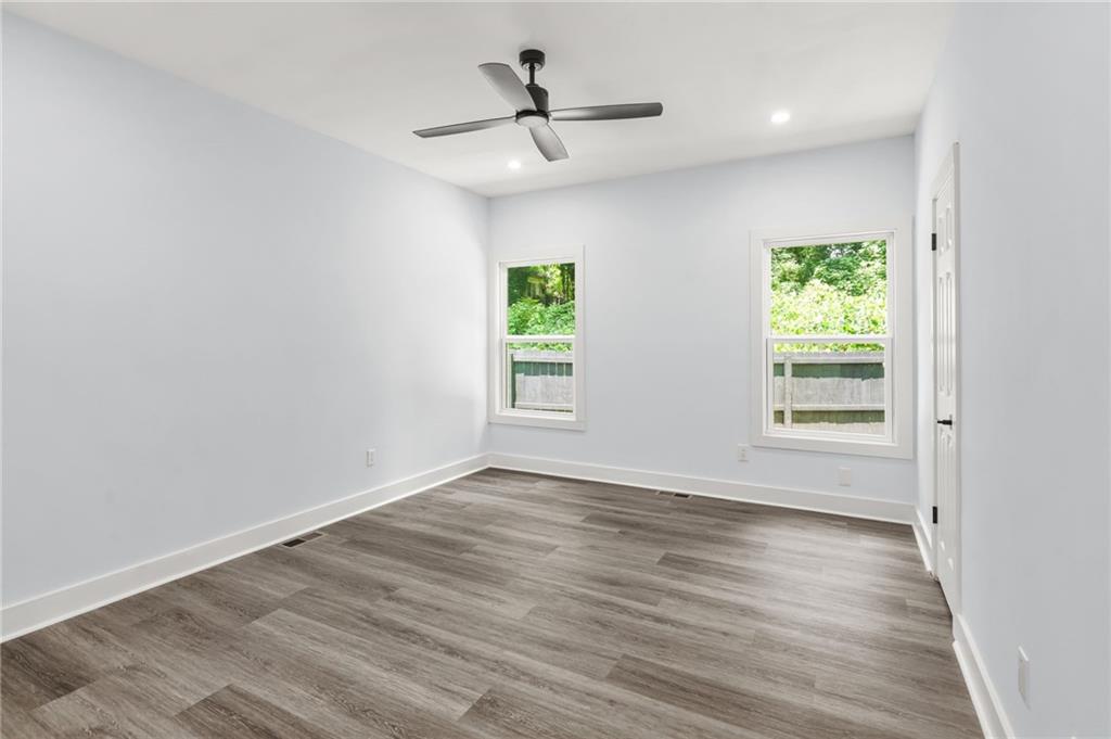 935 PELHAM Street NW