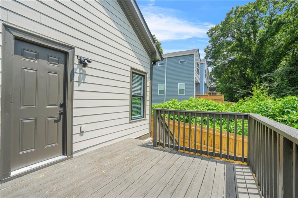 556 PAINES Avenue NW