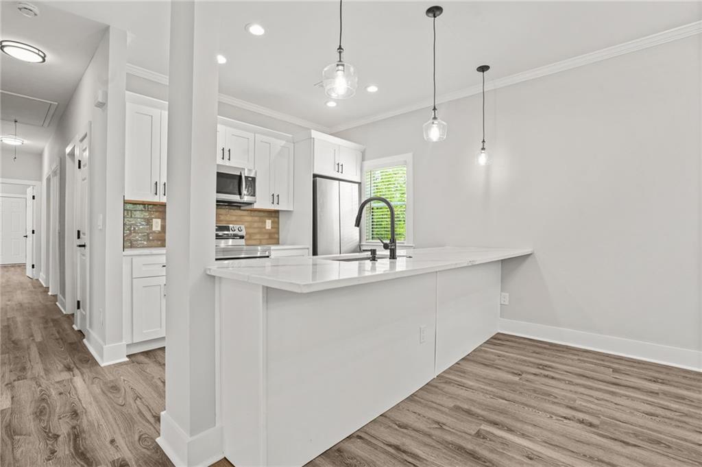 556 PAINES Avenue NW