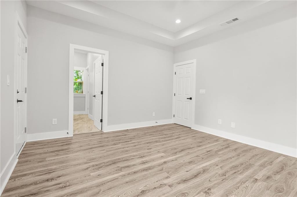 556 PAINES Avenue NW