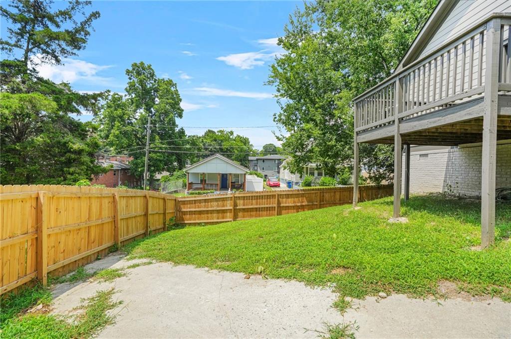 556 PAINES Avenue NW