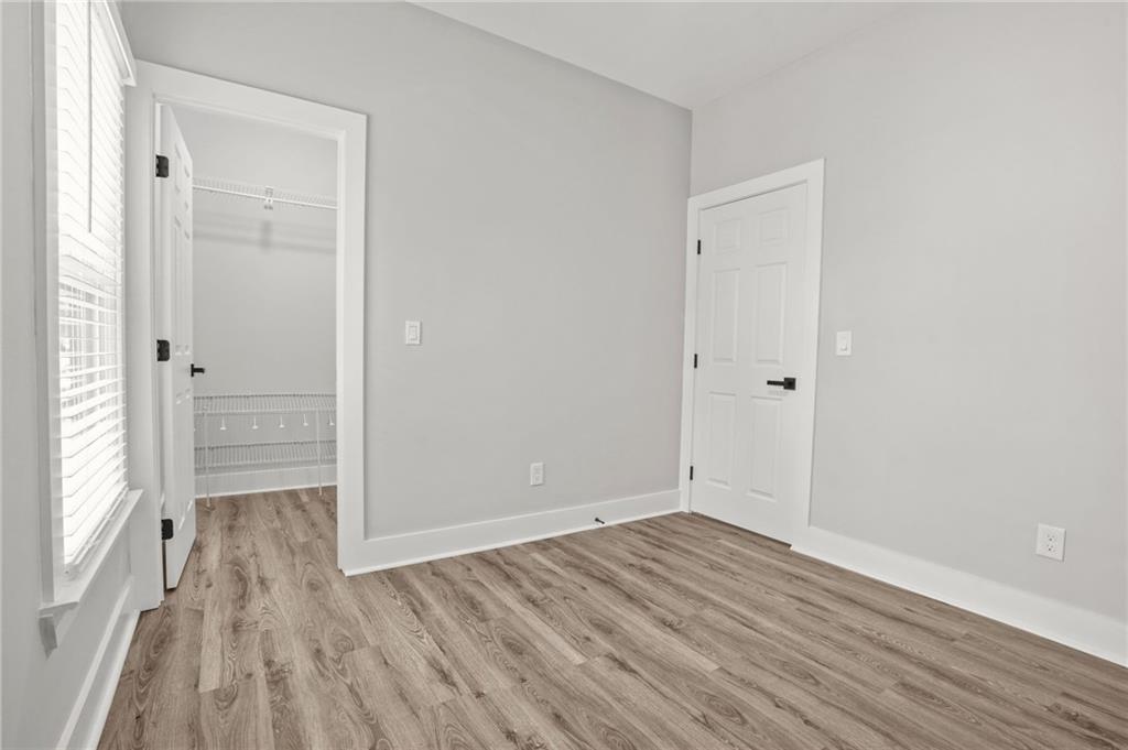 556 PAINES Avenue NW