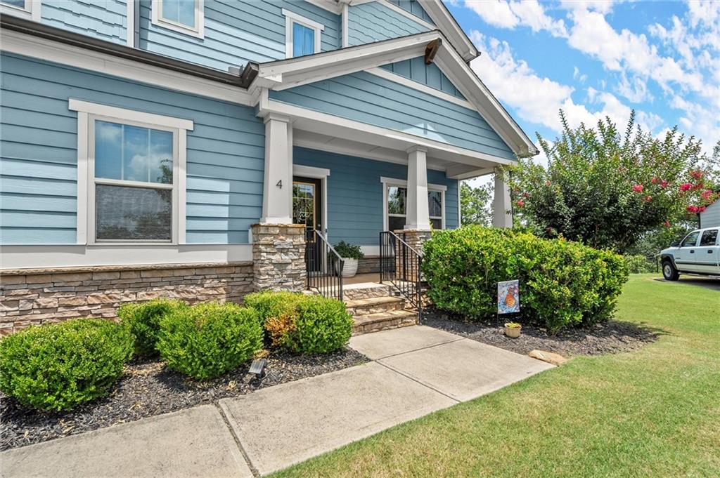 4 RIDGEMONT Way SE