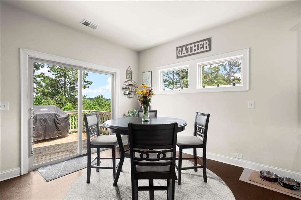 4 RIDGEMONT Way SE