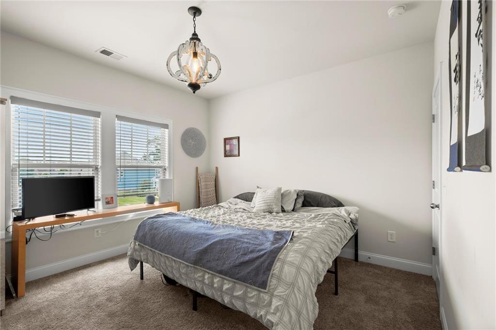 4 RIDGEMONT Way SE