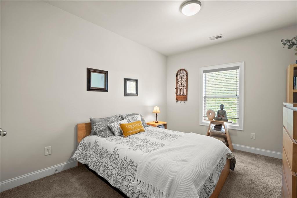 4 RIDGEMONT Way SE